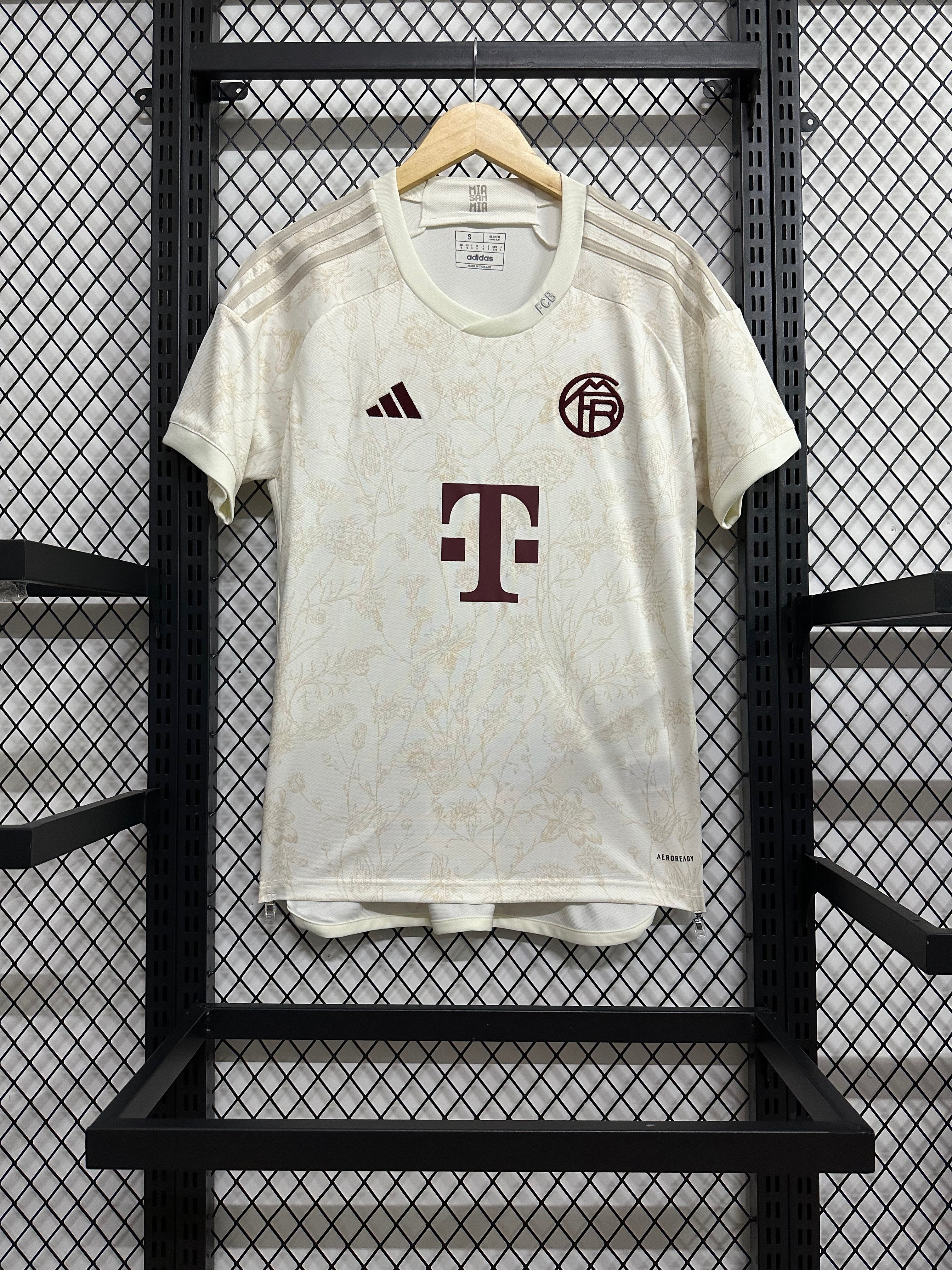 Bayern Munich Third 2023/2024 Football Jersey
