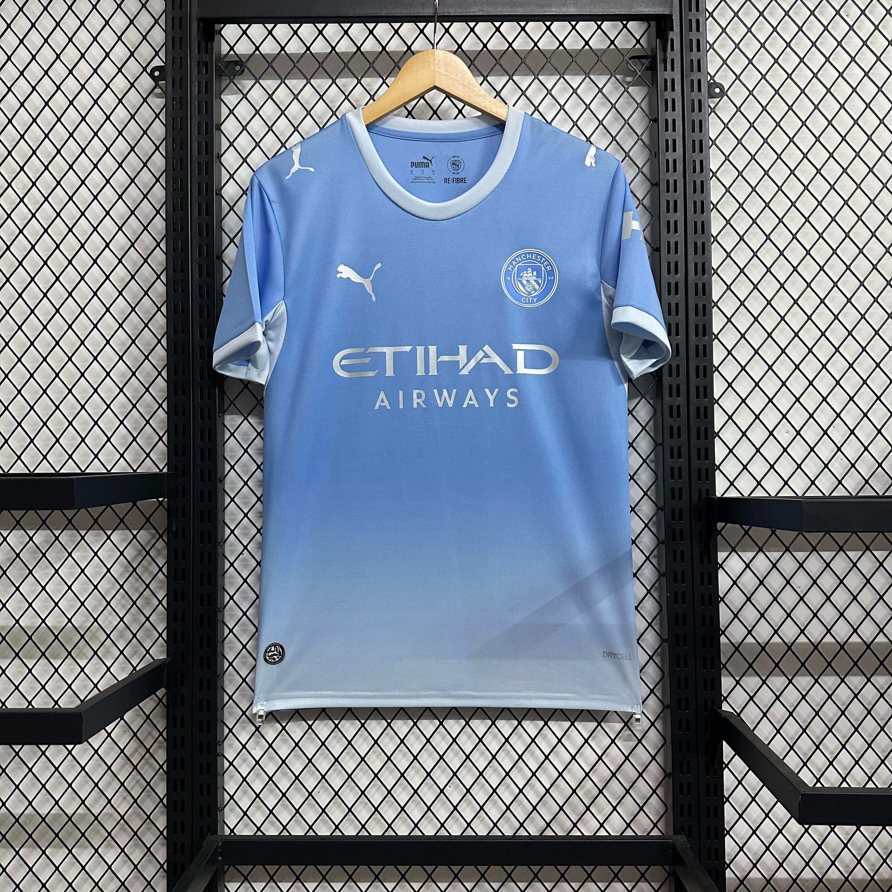 Manchester City 2025/2026 Home Football Shirt