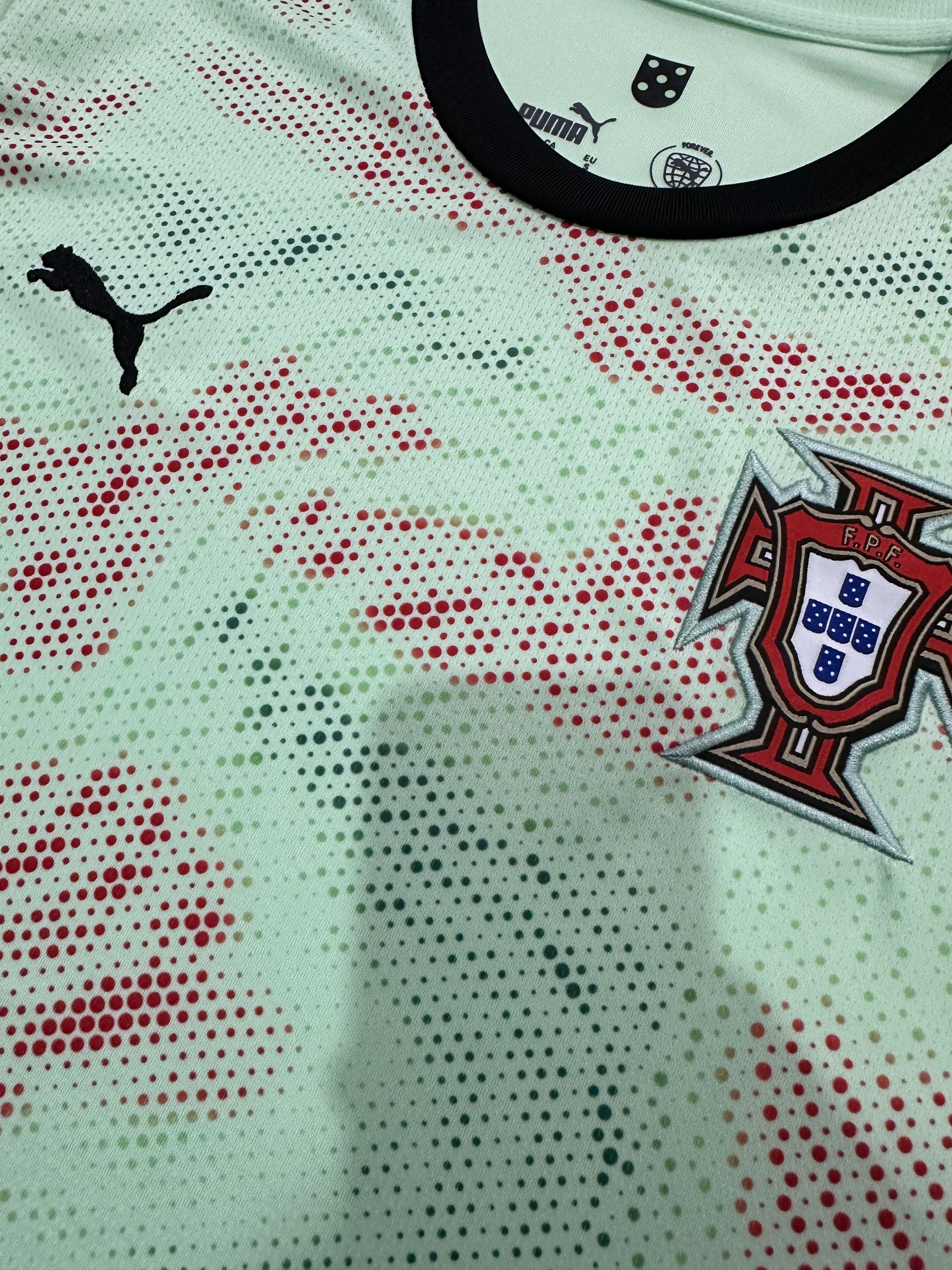 Portugal 2025/2026 Womans National Away Football Jersey