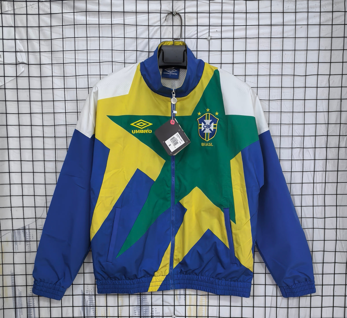 Brazil Retro Star Track Windbreaker