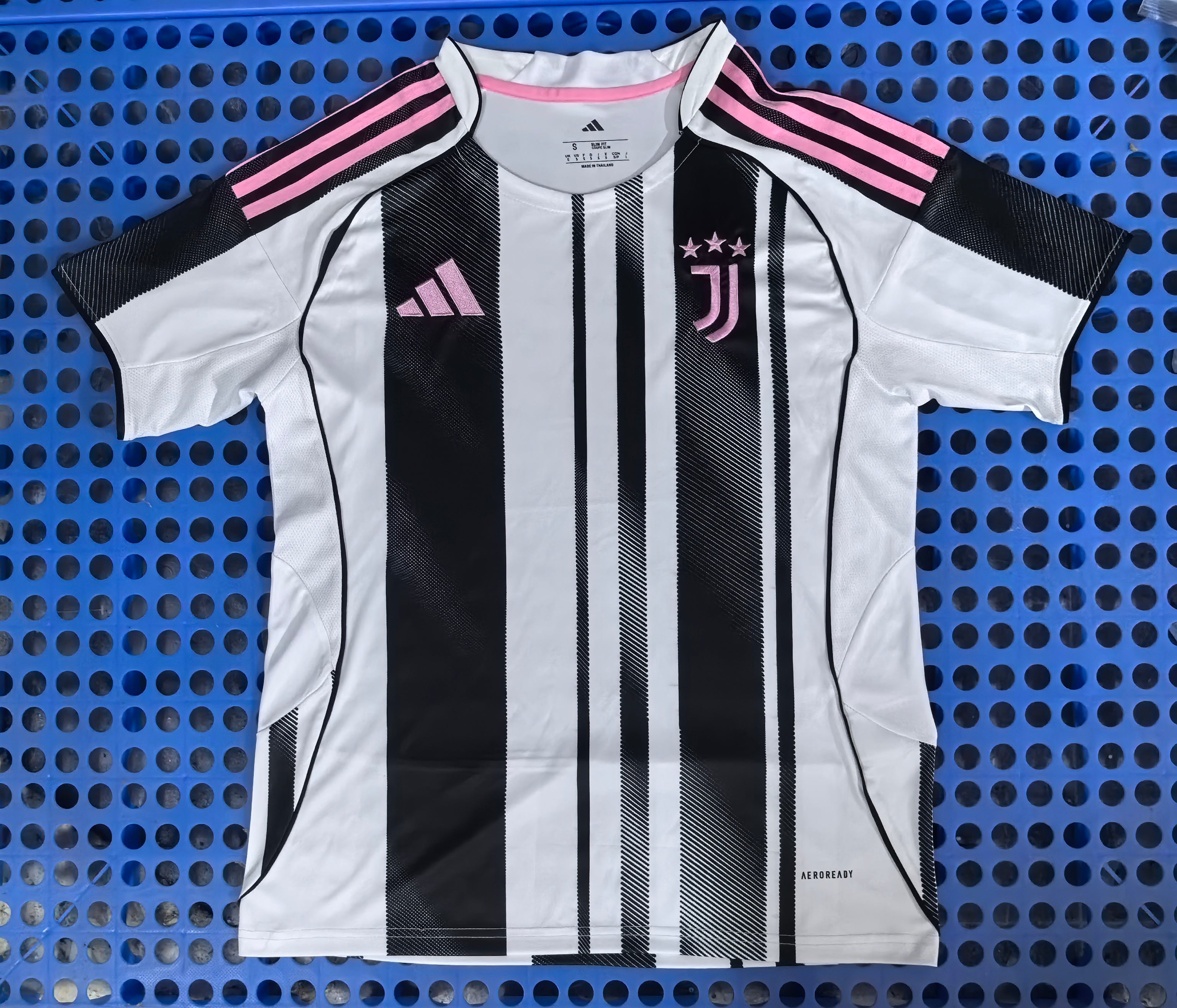 Juventus Home Jersey 25/26 Season