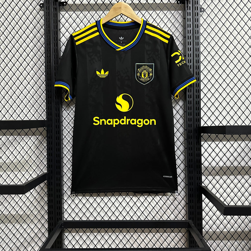 Manchester United 2025/2026 Home Football Jersey