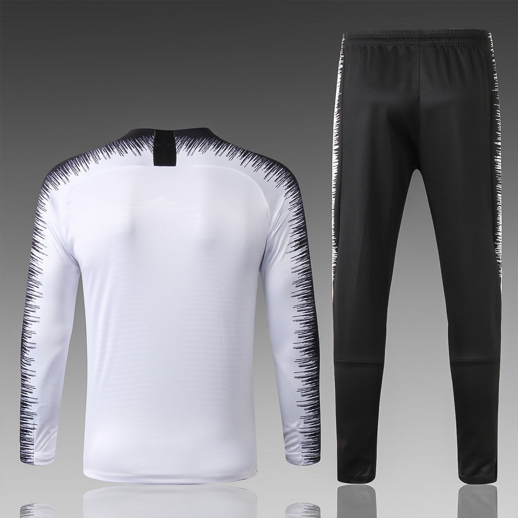 PSG 2018/2019 white & black tracksuit training kit