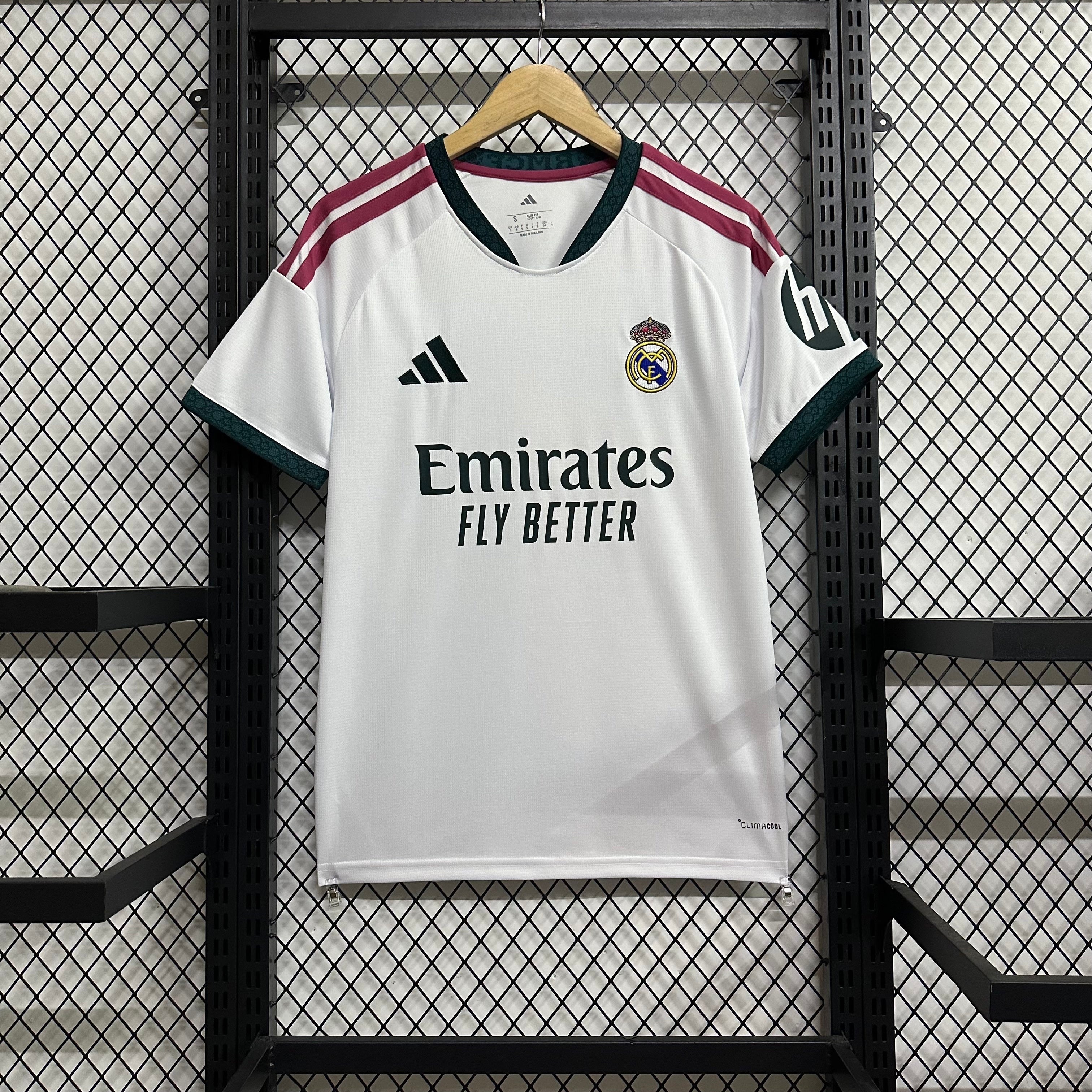 Real Madrid  2024/2025 Home Football Jersey