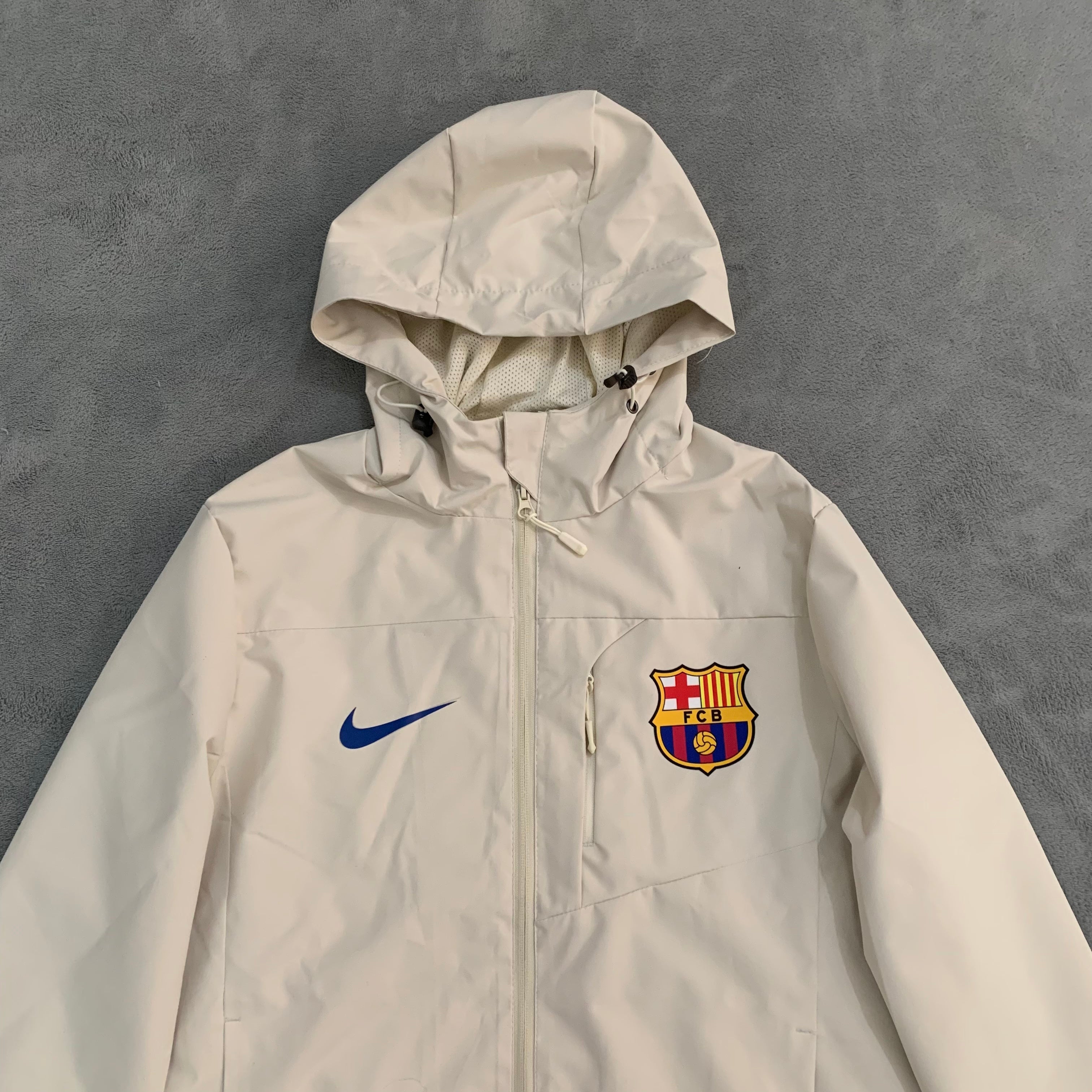 Barcelona Windbreaker