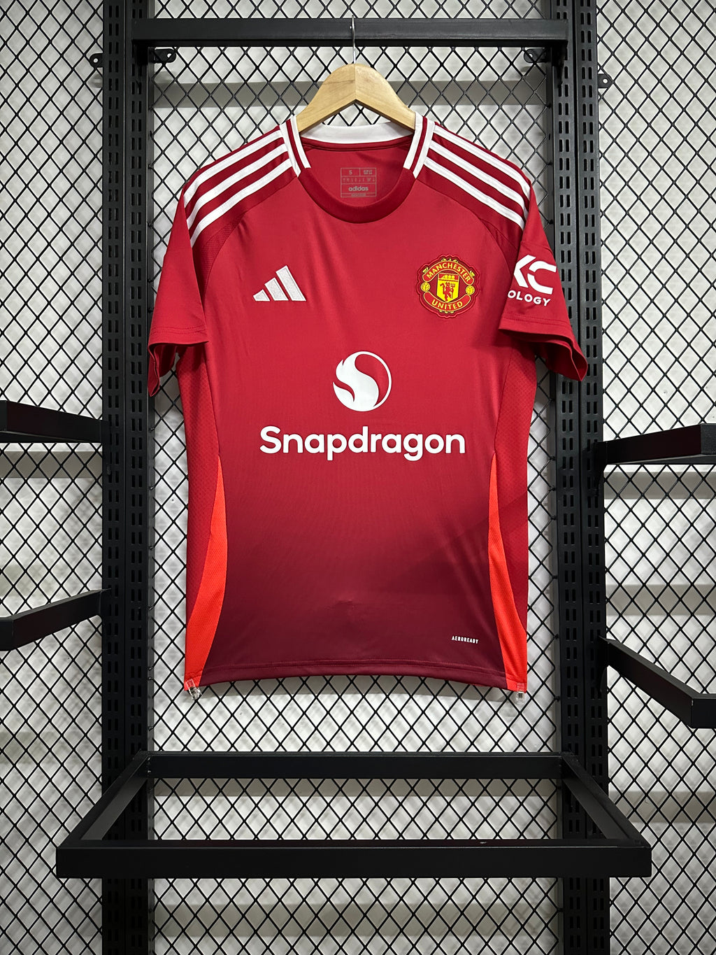 Manchester United 2025/2026 Home Football Jersey