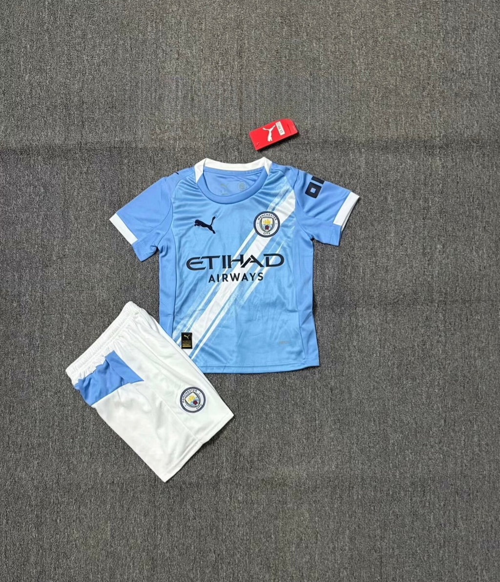 Manchester City 25/26 Home Kids Full Football Kit