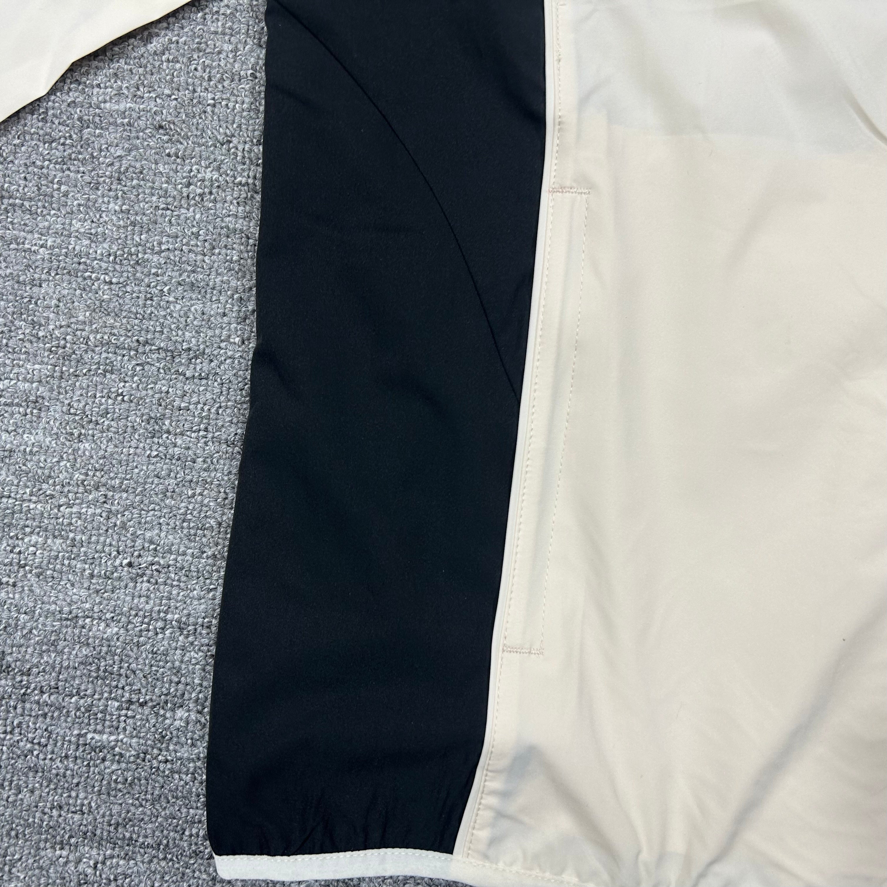 Liverpool Windbreaker Football Tracksuit