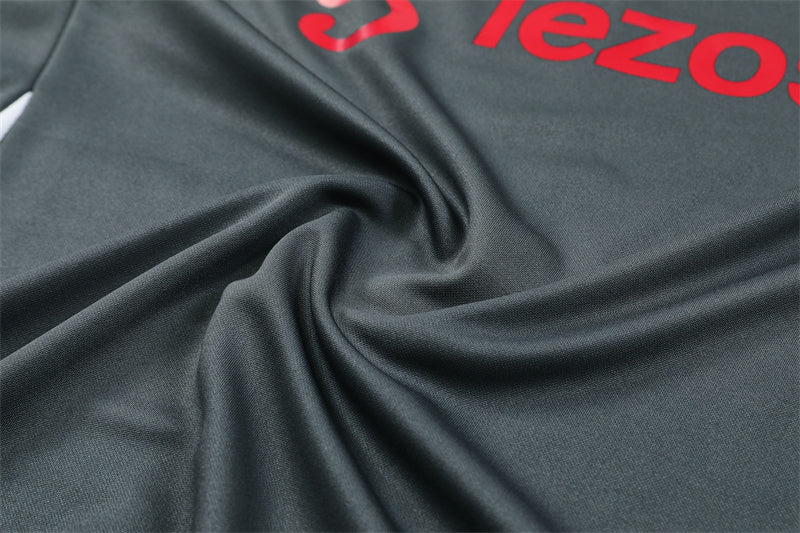 Manchester United 2024/2025 Tracksuit training kit