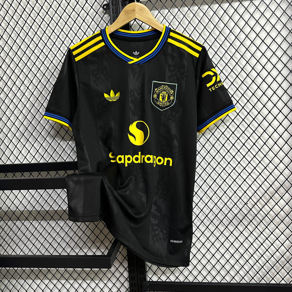 Manchester United 2025/2026 Home Football Jersey