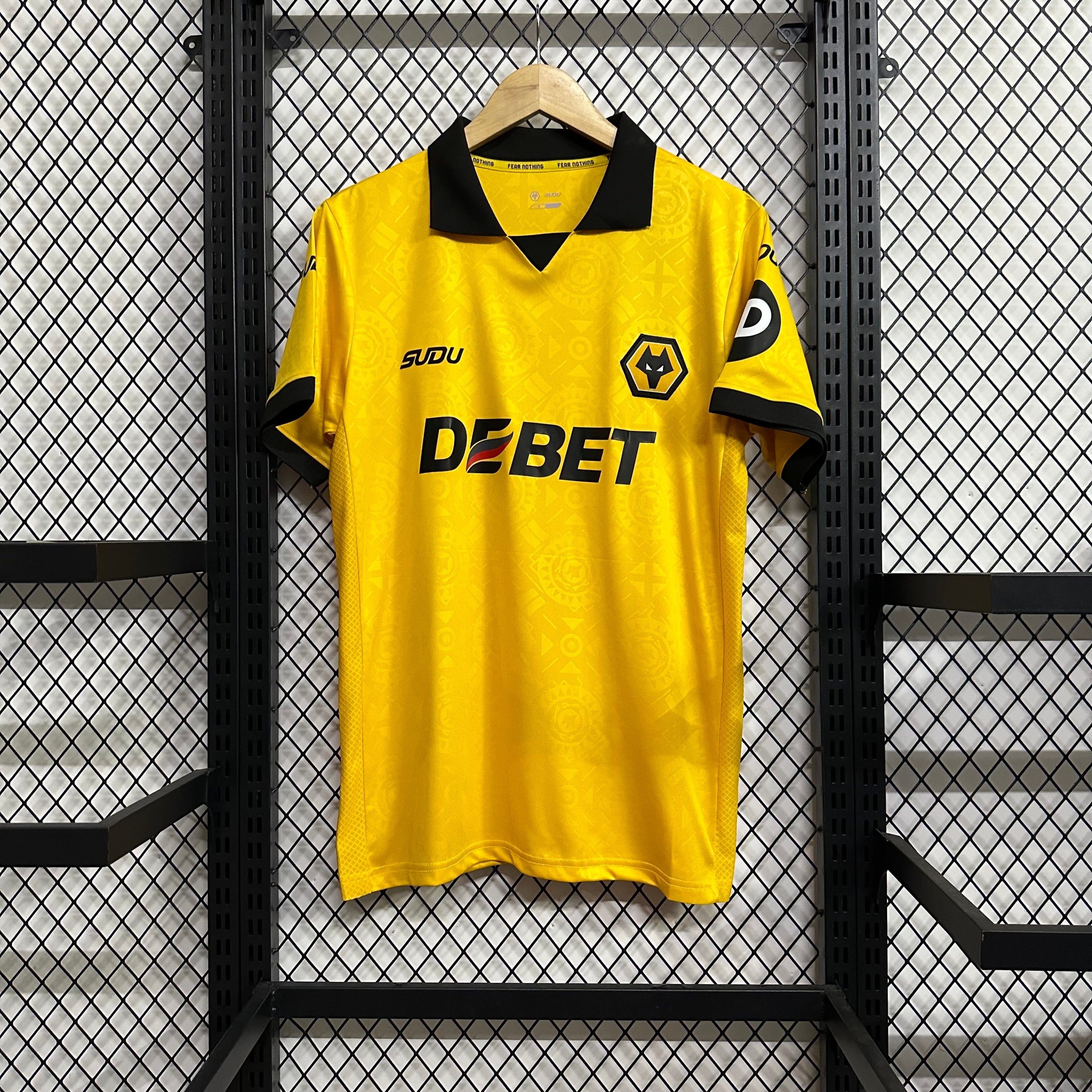 Wolverhampton Wanderers 2025/2026 Home Football Jersey