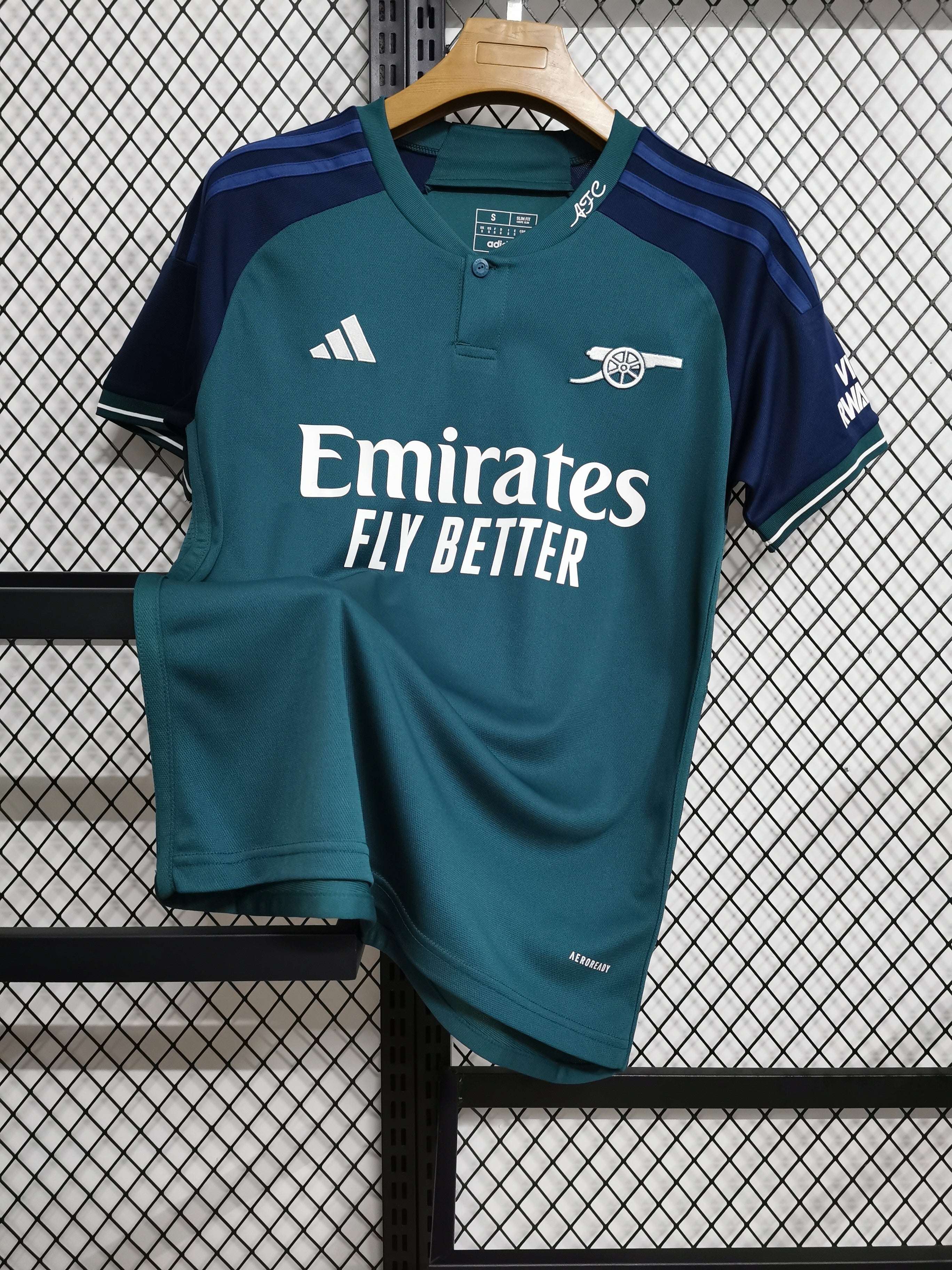 Arsenal 2023/2024 Third Football Jersey